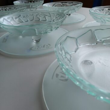Trophées en verre de l'atelier Flora Verre et Verre à Lier